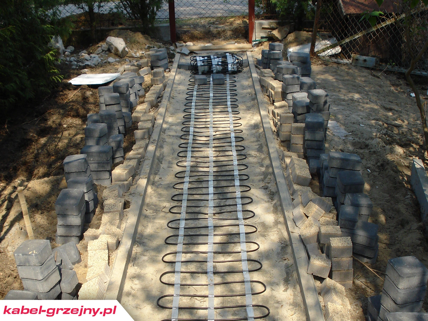 Mata grzejna pod chodnik