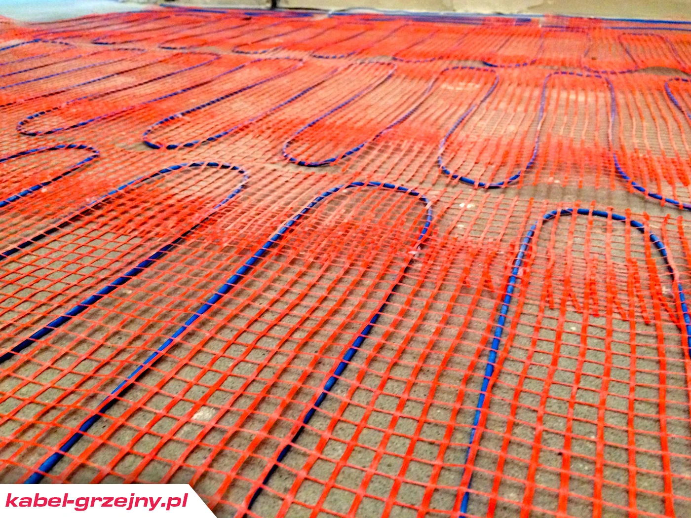 Montaż maty grzejnej - samodzielnie czy z fachowcem?