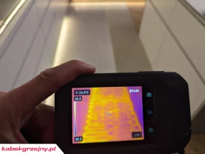 Czy elektryczne ogrzewanie podłogowe może działać cały czas?