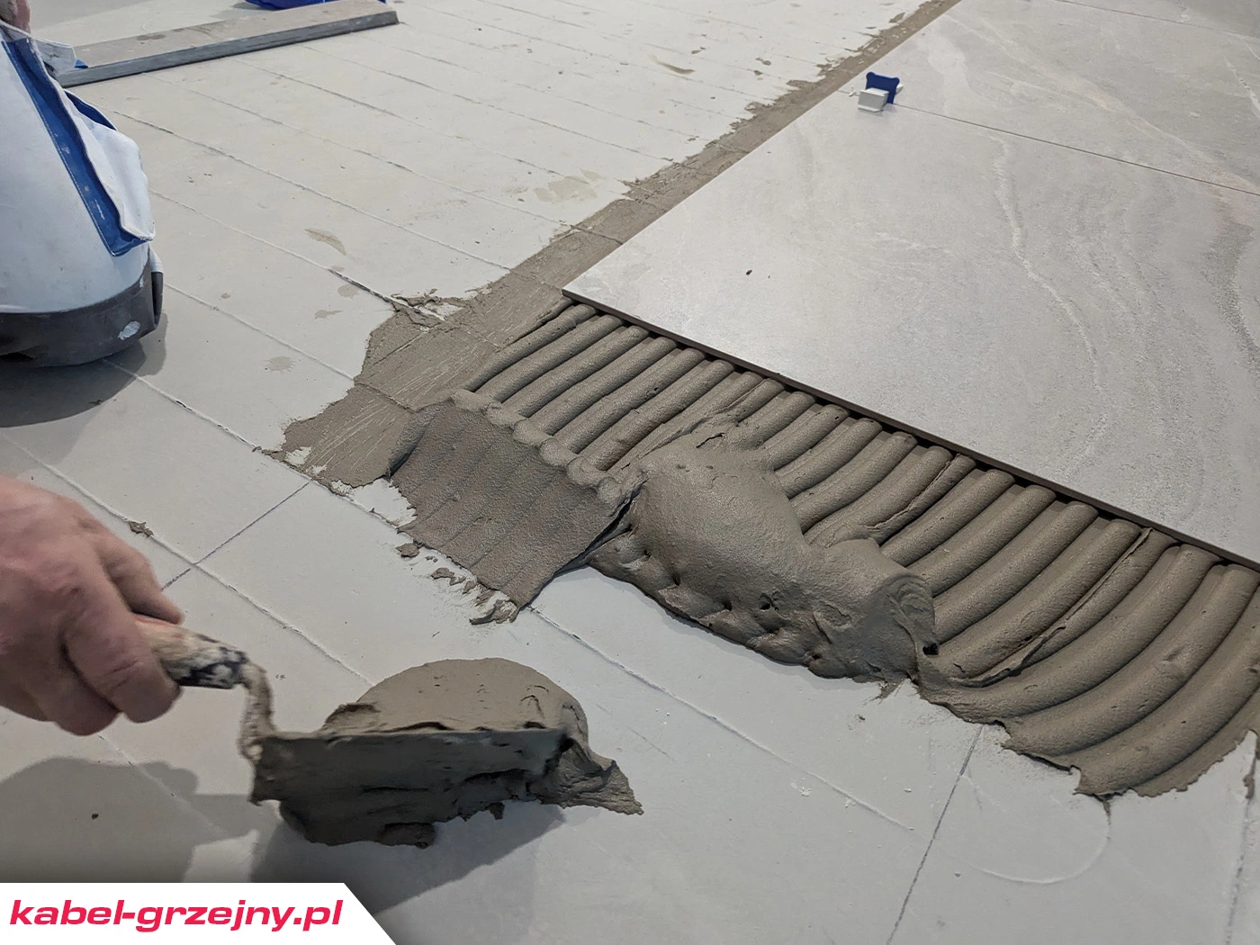 Układanie maty grzejnej