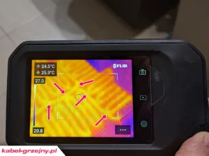 Minimalny odstęp pomiędzy kablami grzejnymi