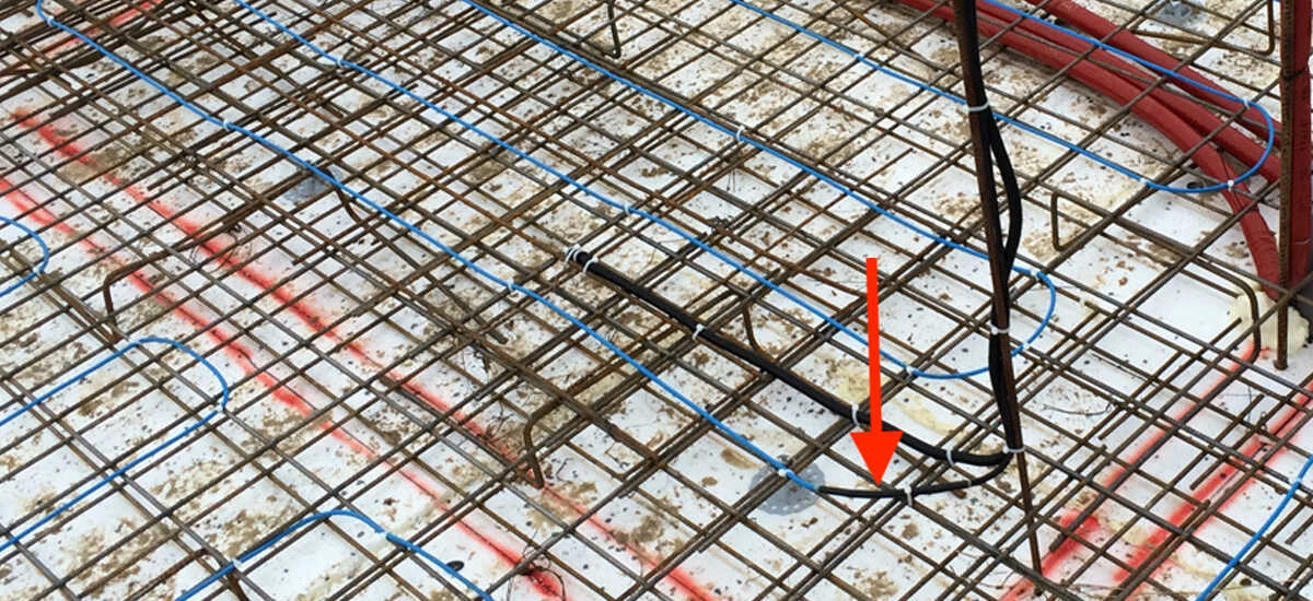 Mufa połączeniowa w podłodze czy w ścianie?