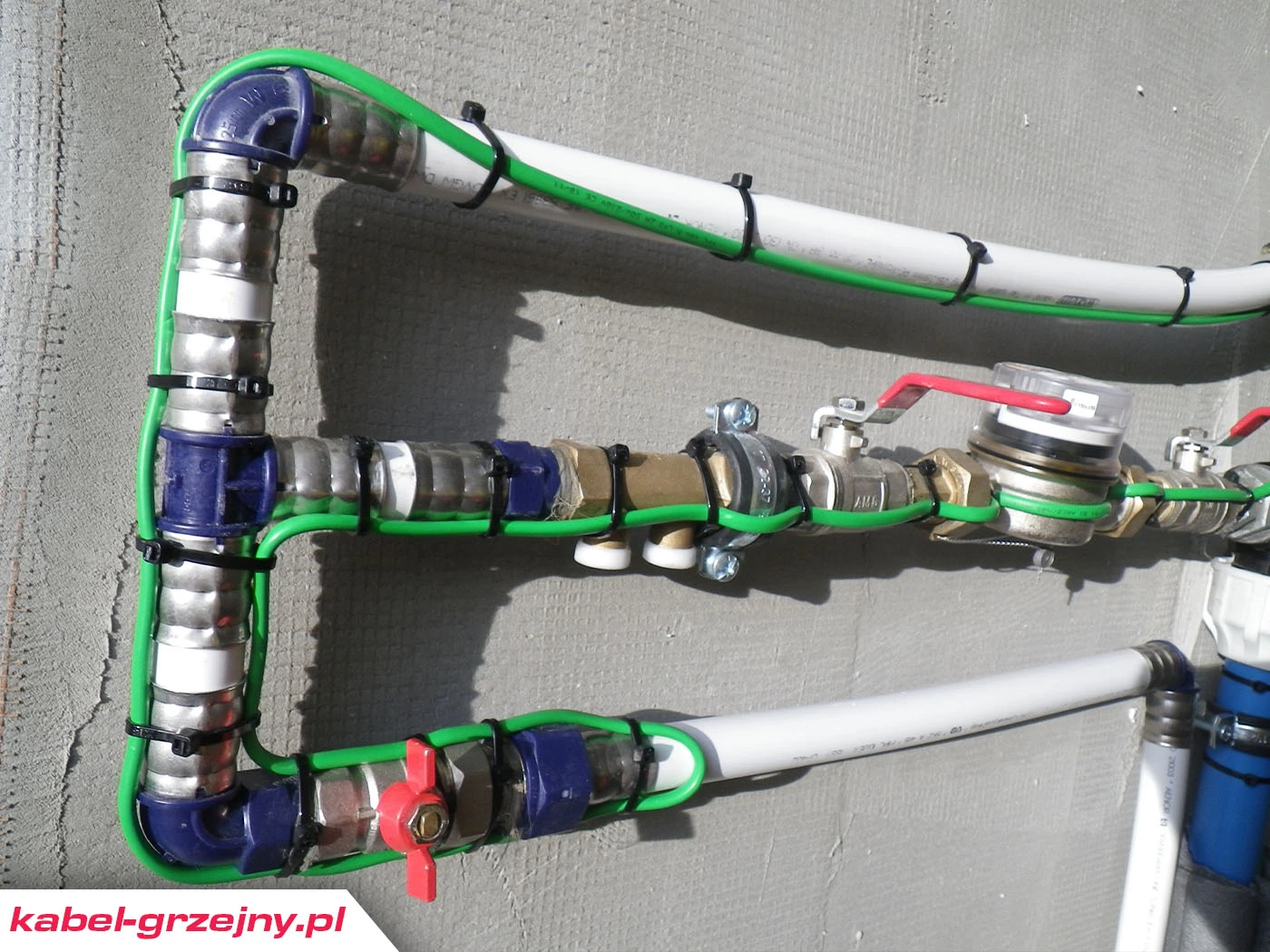 Ogrzewanie rur prądem - czy to się opłaca