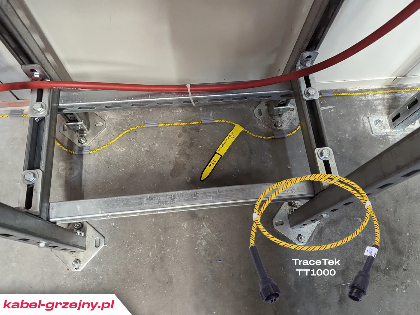 sygnalizacja zalania wody na podłodze