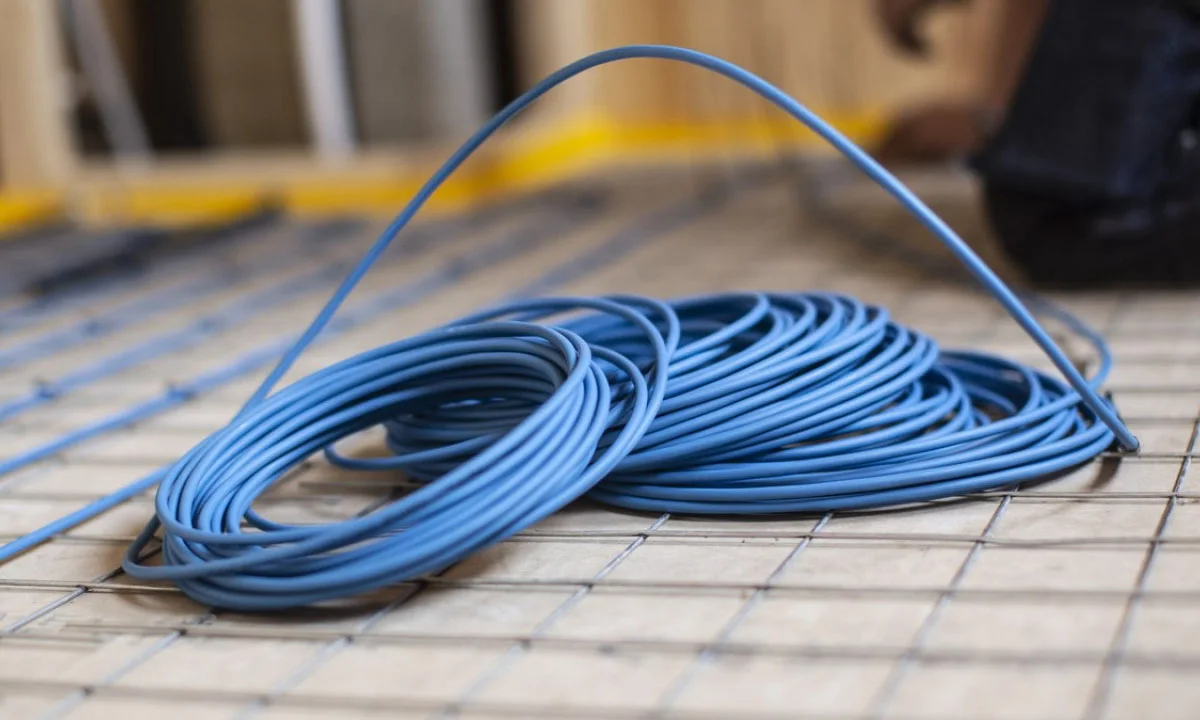 elektryczne systemy podłogowe Raychem